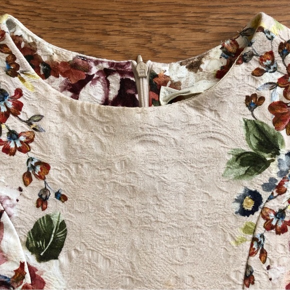 Zara Floral Dress - Picture 3 of 7
